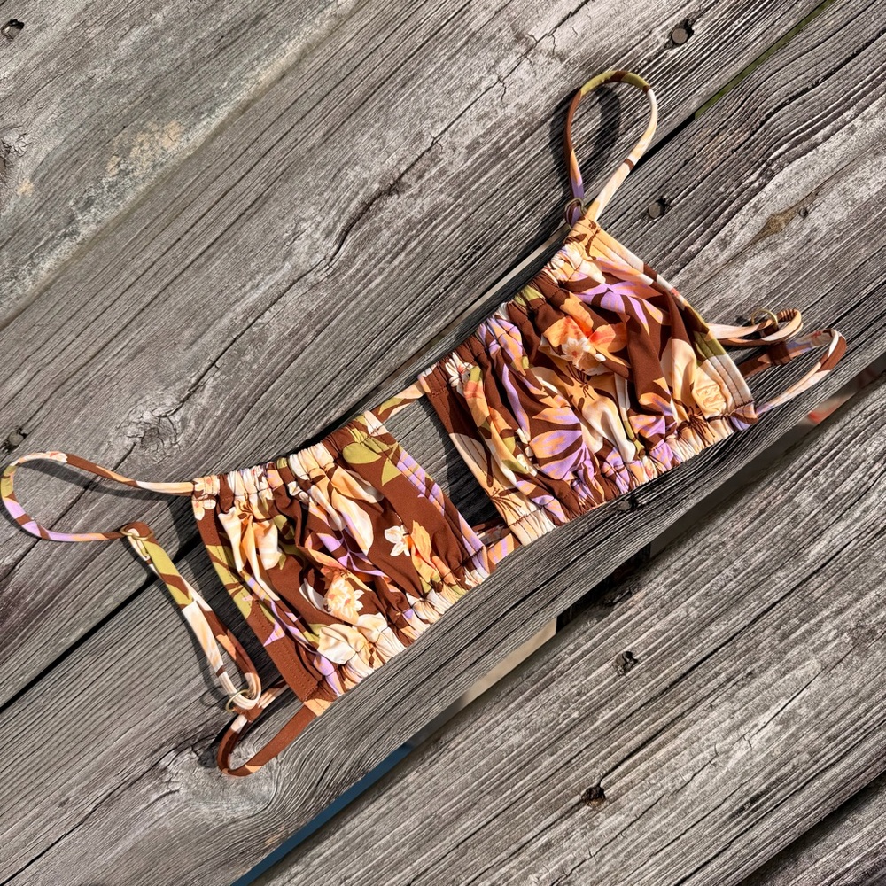 Billabong top - toasted coconut